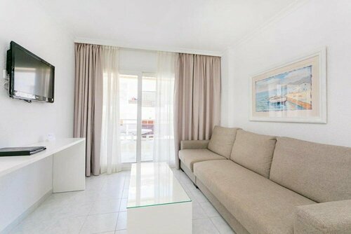 Aparthotel Duquesa Playa, Забронировать Отель Санта-Эулалия-дель-Рио Ибица
