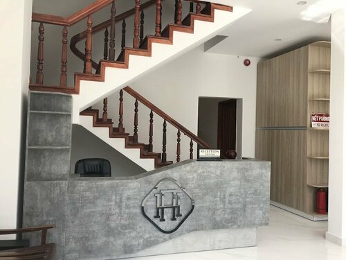 Anh Đào Dalat House, Забронировать Отель Отели Далата с парковкой, рядом с Cam Ly Waterfalls, Парковка