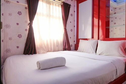 Modern Designed 2BR at Suites @Metro Apartment By Travelio, Reservar Apartamento Hotéis em West Java com Piscina, Piscina