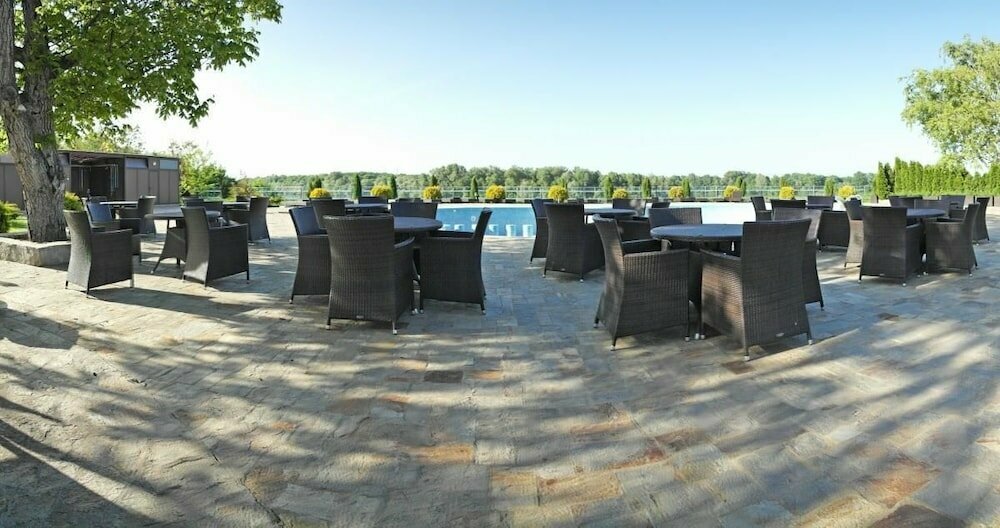 Prestige Hotel