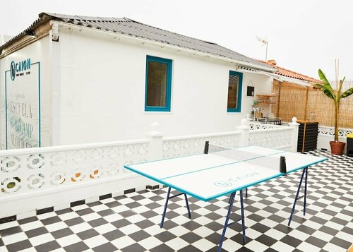 Caión Surf House - Hostel, Забронировать Хостел Ларача А-Корунья