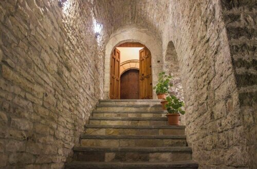 Old Bazaar Hotel, Varaa Hotelli Hotellit Gjirokastër County pysäköinnillä, Pysäköinti