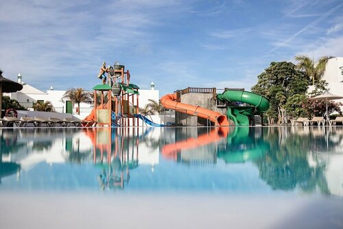 Caybeach Sun, Забронировать Отель Отели в центре Плайя-Бланка, в центре