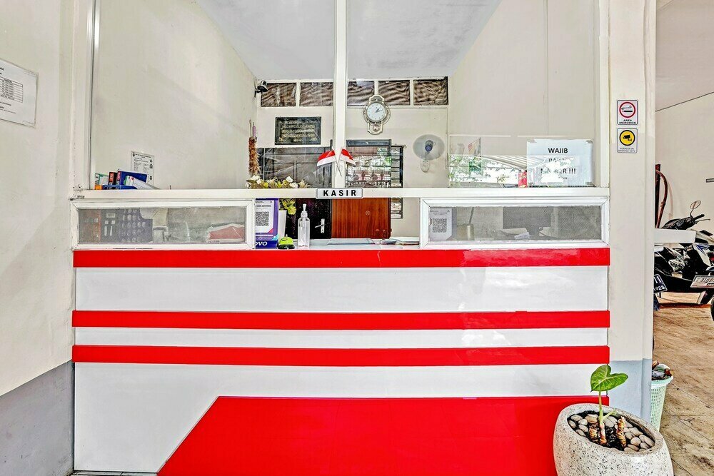SPOT ON 90098 Anak Mama Guesthouse
