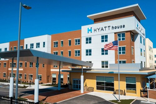 Hyatt House Nashville/Franklin/Cool Springs, Забронировать Отель Отели Теннесси с парковкой, Парковка