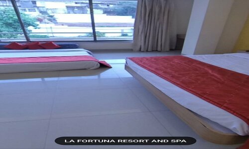 La Fortuna Resort and Spa, Забронировать Курортный отель Отели Махабалешвар с бассейном, Бассейн