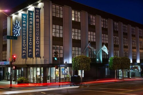 Hilton San Francisco Fisherman's Wharf, Rezervați Hotel Hoteluri în San Francisco Bay Area cu parcare, Parcare