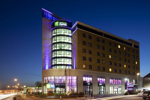 Holiday Inn Express London - Newbury Park, Забронировать Отель Илфорд Большой Лондон