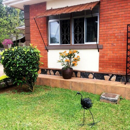 Carpe Diem Guesthouse, Rezervasyon Misafirhane Entebbe 
