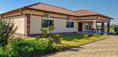Makeni Villa, Book Villa Lusaka Sommerhuse, Hytte
