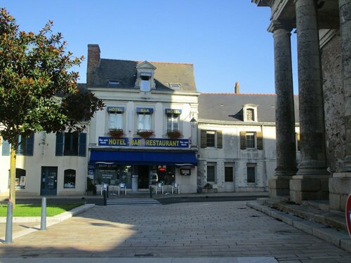 Hôtel Aux Amis Réunis, Забронировать Отель Сен-Жорж-Сюр-Луар 