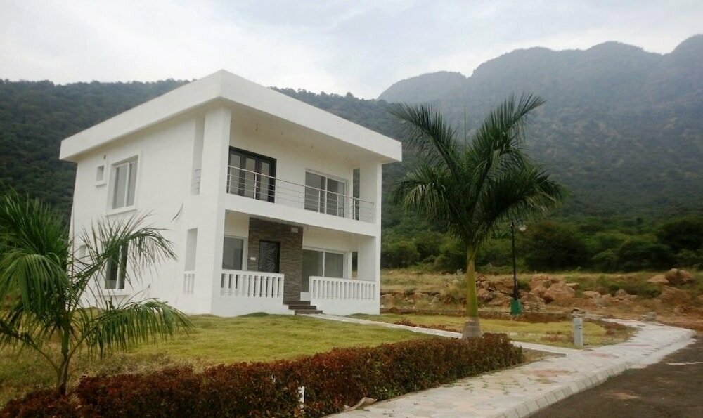 Bahri Beautiful Country