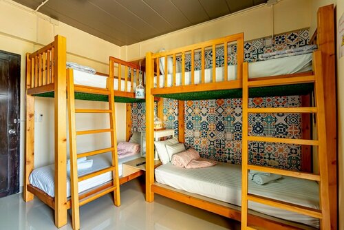 AA Villa Resort, Varaa Lomakeskus Bang Bua Thong Thaimaa