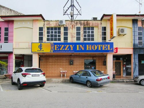 OYO 43962 Ezzy In Hotel, Reserva ahora Hotel Hoteles en Sitiawan con aparcamiento, Aparcamiento