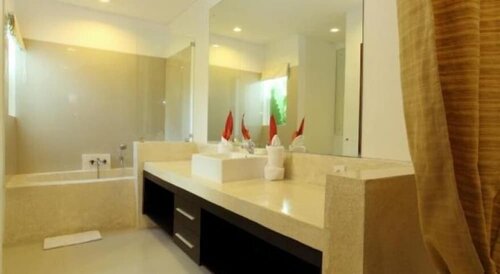 Moonlight Bali, Забронировать Отель Бизнес-отели Танджунг-Беноа, рядом с Пляж Танджунг-Беноа, 4* 5*