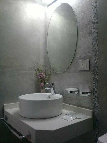 Columbia Palace Hotel, Забронировать Отель Буэнос-Айрес провинция Буэнос-Айрес, рядом с Tribunales Subway Station