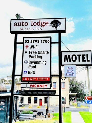 Auto Lodge Motor Inn, Забронировать Мини-отель Сеймур Daylesford and the Macedon Ranges, рядом с Аллея памяти ветеранов Вьетнамской войны