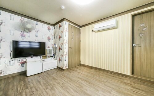 Ulleung Healing Hotel, Забронировать Отель Садонг-ри провинция Кёнсан-Пукто