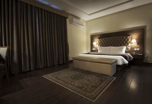 Hotel One Tariq Road Multan, Book Hotel 4-stjernede hoteller i Multan, 4*