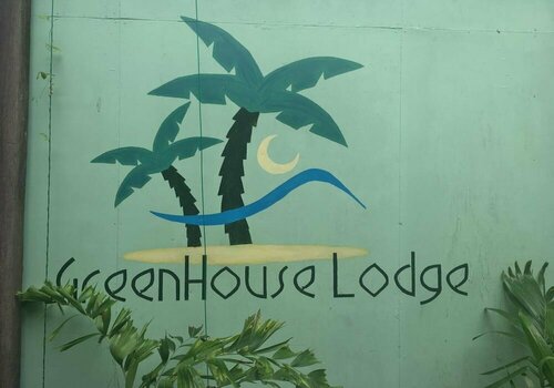 GreenHouse EcoLodge, Book Pension Mantanani Island 