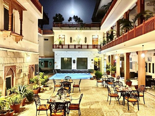 Suryaa Villa - A Boutique Heritage Hotel, Забронировать Отель Адарш Нагар 