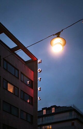 Mornington Hotel Stockholm, Забронировать Отель Отели Стокгольма с парковкой, рядом с Королевский драматический театр Стокгольма, Парковка