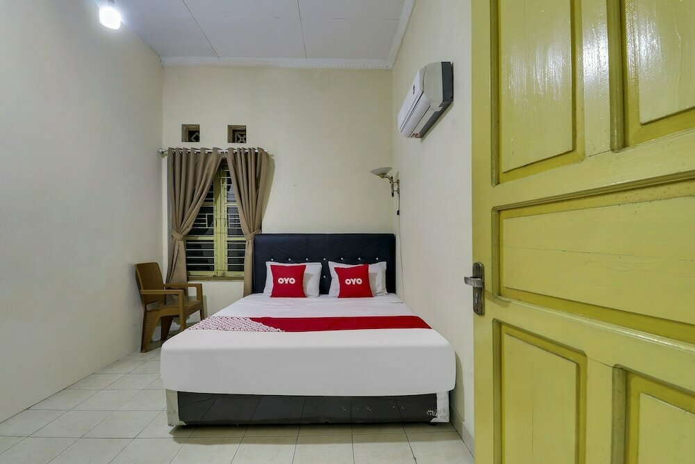Spot On 91828 Homestay Dinda Syariah
