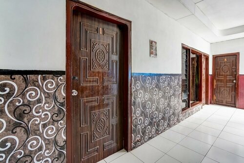 OYO Life 91060 Villa Wijaya Homestay, Book Villa Cottages in Prigen, Cottage
