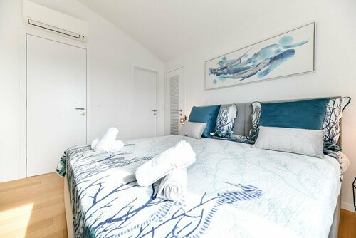 Berin Deluxe Penthouse with jacuzzi
