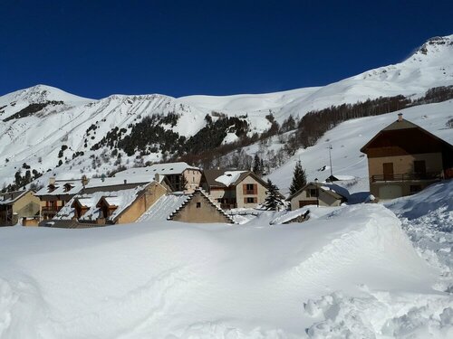 Studio Villar dArene Résidence la Meije Blanche, Reserva ahora Hotel Hoteles en Oisans con aparcamiento, Aparcamiento