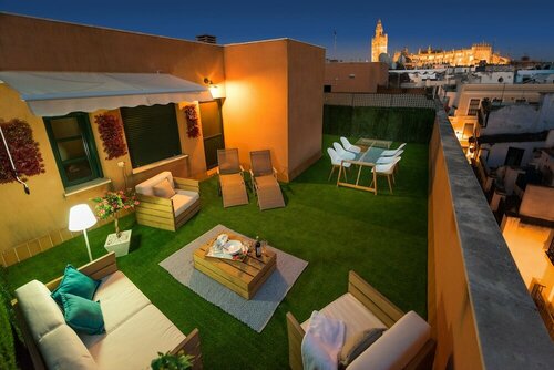 Big House for 7 pax With Private Terrace in the Center. Galera Terrace
