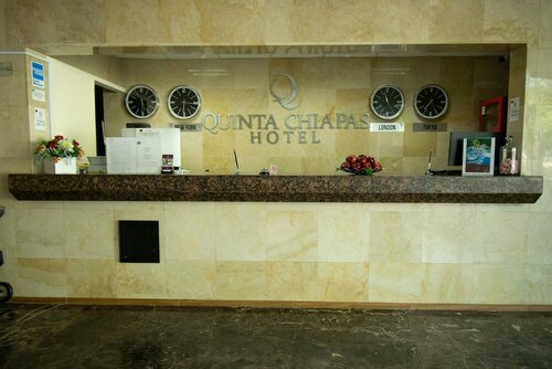 Quinta Chiapas, Забронировать Отель Тустла-Гутьеррес Чьяпас, рядом с Galerias Plaza