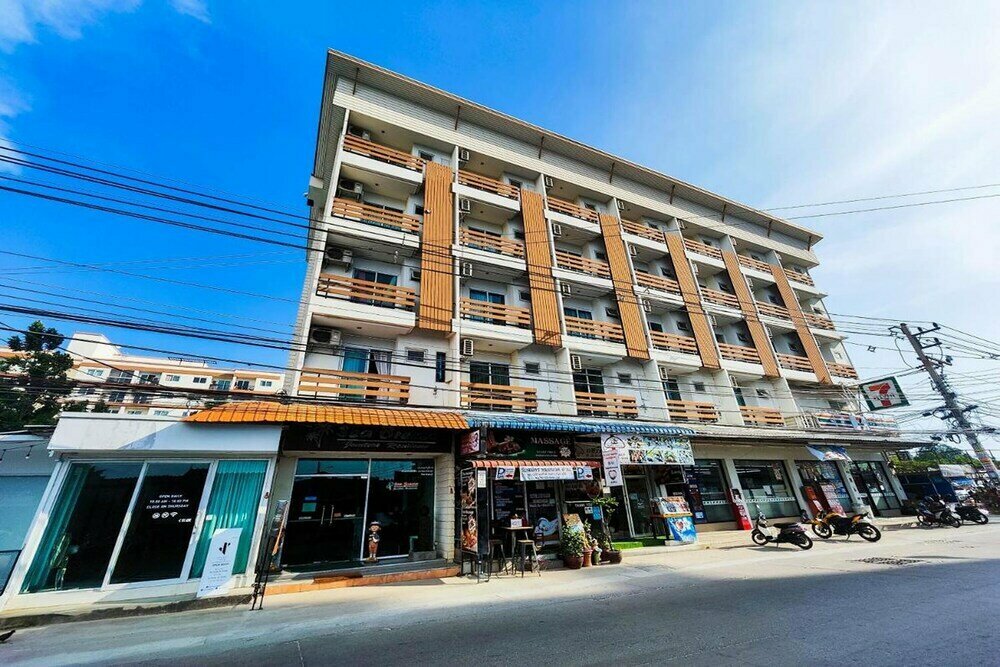 Sea Breeze Jomtien Residence