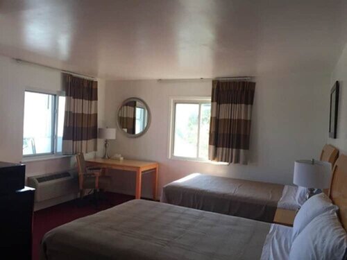 Greenview Inn Riverhead, Забронировать Мини-отель Риверхед Норт-Форк