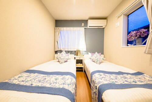 Villa Hanasaku Fujikawaguchiko B, Забронировать Вилла Отели Фудзикавагутико 3 звезды, рядом с Театр «Кавагутико-Стеллар», 3*