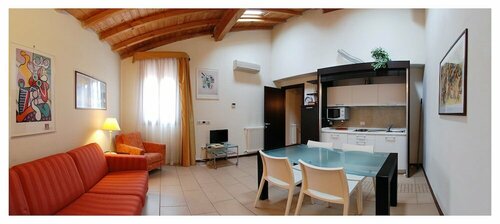 Residence Carlton, Reserva ahora Hotel Hoteles en Ferrara con aparcamiento, Aparcamiento