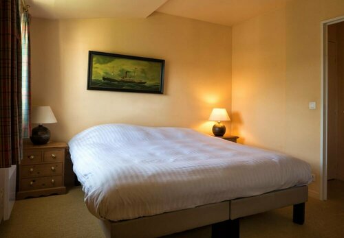 Residence Hotel Les Ducs De Chevreuse, Book Hotel Yvelines hoteller med pool, Swimmingpool