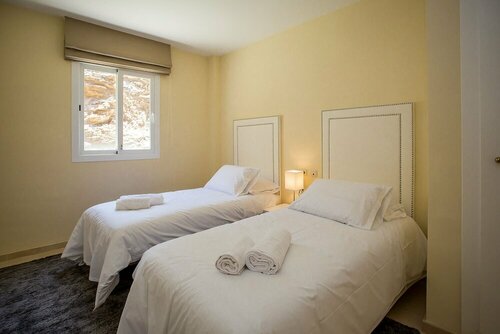 Luxurious and Spacious, 3 bedroom apartment ZA16, Забронировать Апартаменты/квартира Марбелья Коста-дель-Соль