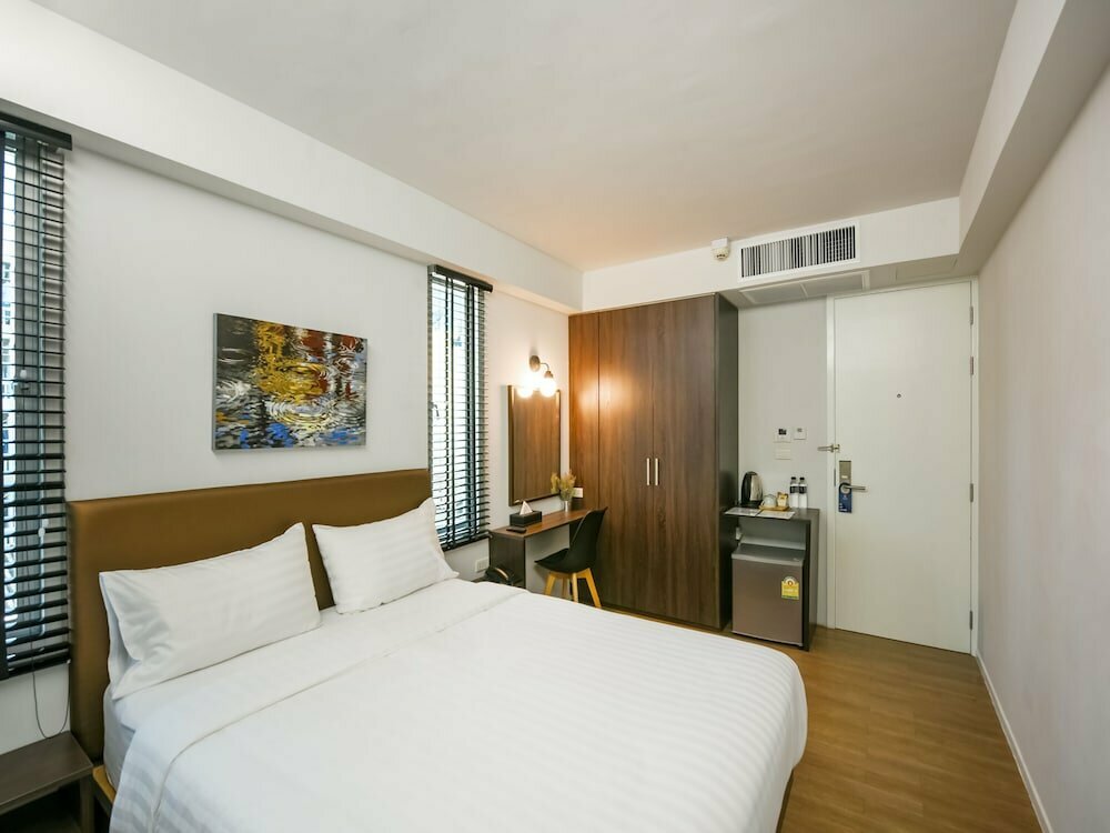 Kitzio House Hotel