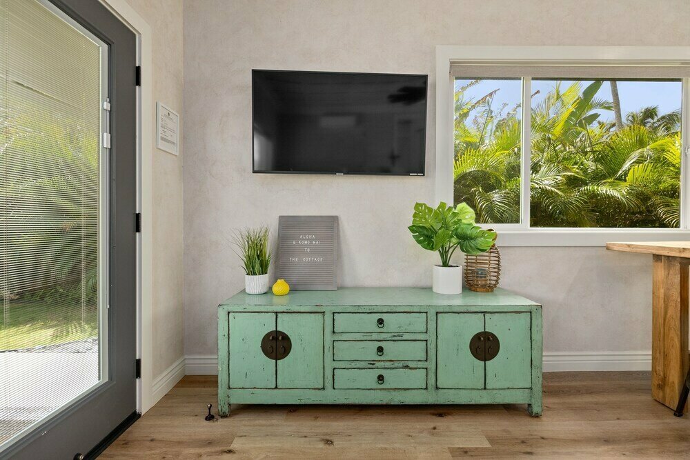 Hale Oahu Cottage by Avantstay Stunning Beachfront Estate