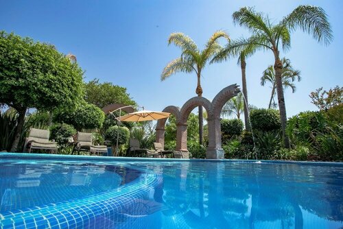 La Casa de los Patios Hotel & Spa, Rezerwuj Ośrodek wypoczynkowy Hotele biznesowe w Jalisco, 4* 5*