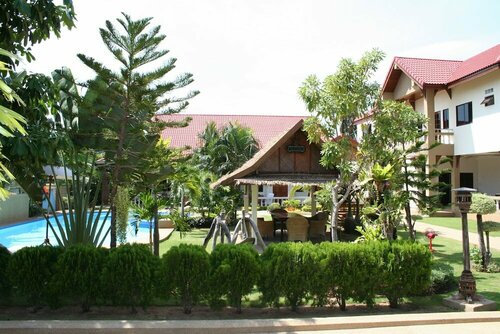 Long Beach Inn, Забронировать Гостевой дом Отели Прачуапкхирикхан с парковкой, Парковка