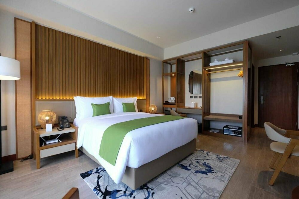 Cebu One Tectona Resort Hotel
