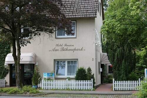 Hotel-Pension Am Böhmepark, Забронировать Отель Зольтау Люнебургская пустошь