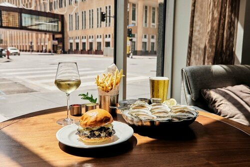 Rand Tower Hotel, Minneapolis, a Tribute Portfolio Hotel, Забронировать Отель Миннеаполис Twin Cities