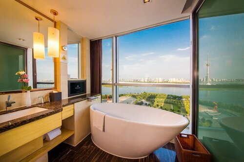 Pullman Linyi Lushang, Book Hotel Linyi Shandong