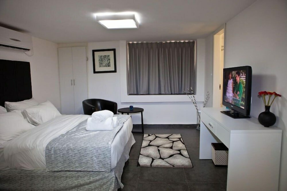 Geula Suites BY RAPHAEL HOTELS