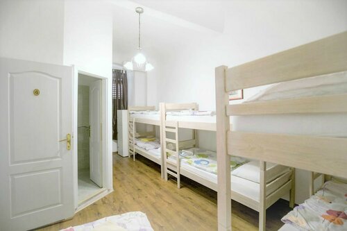 Hostel Amnesia, Забронировать Хостел Старый город 