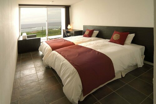 Private Resort Hotel RENN, Book Ferieresort Miyakojima Resorts, Ferieresort