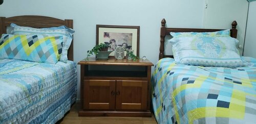 Cozy Room by Sarah, Забронировать Отель Отели Крайстчёрч с парковкой, Парковка